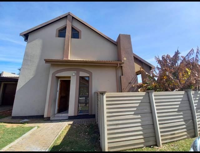 3 BEDROOM PROPERTY TO RENT IN VANDERBIJLPARK SE 10